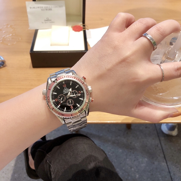 ブランド時計内部構造